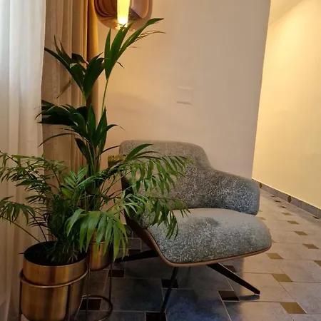 Πανσιόν Laura Σπλιτ