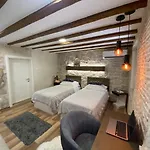 Guest house Laura Split