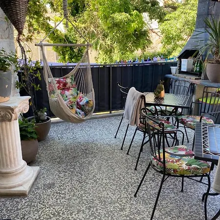 招待所 劳拉旅馆 2*