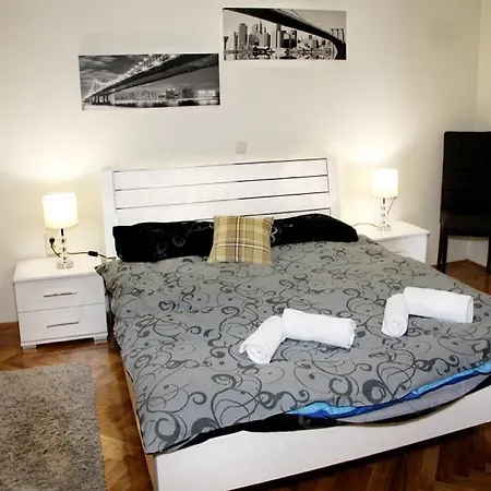 招待所 劳拉旅馆 斯普利特