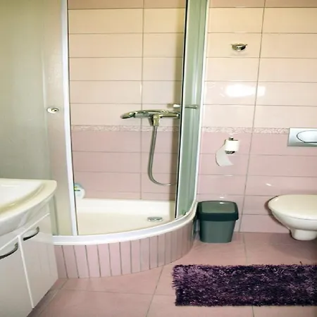 招待所 劳拉旅馆 斯普利特