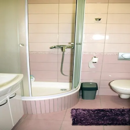 招待所 劳拉旅馆 斯普利特