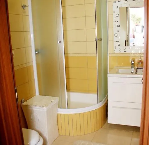 Laura Guest house 2*