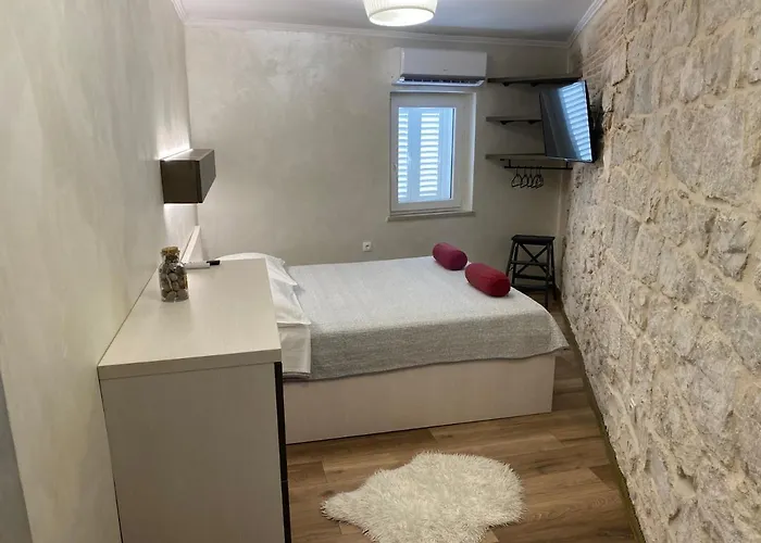 Maison d'hôtes Laura 2*